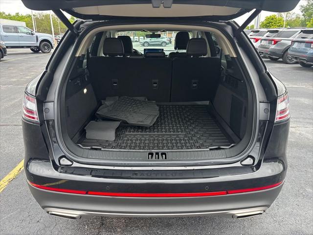 used 2022 Lincoln Nautilus car, priced at $34,781