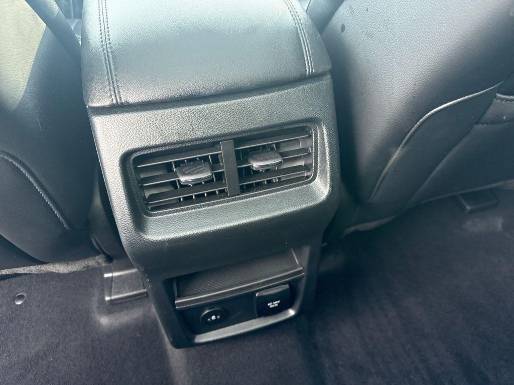 used 2024 Ford Edge car, priced at $24,828