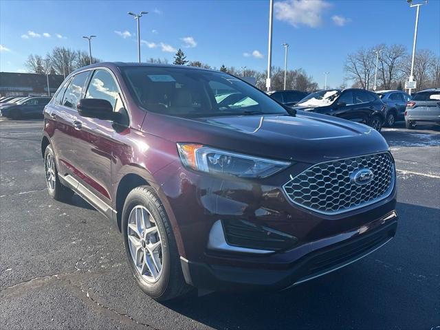 used 2024 Ford Edge car, priced at $29,983