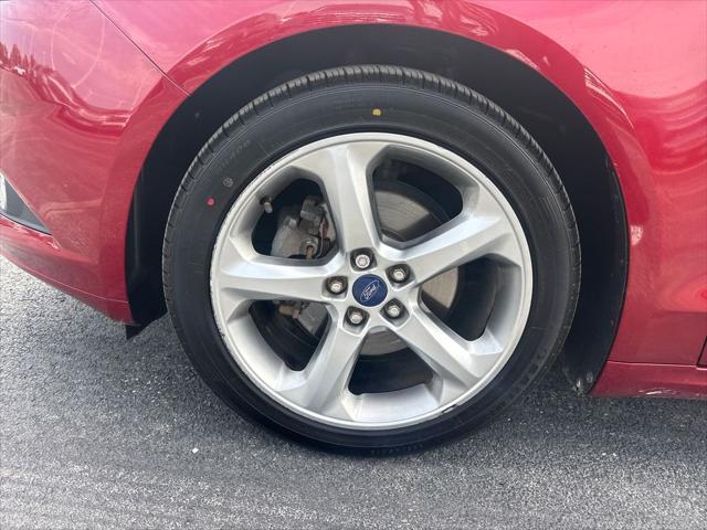used 2014 Ford Fusion car, priced at $9,918