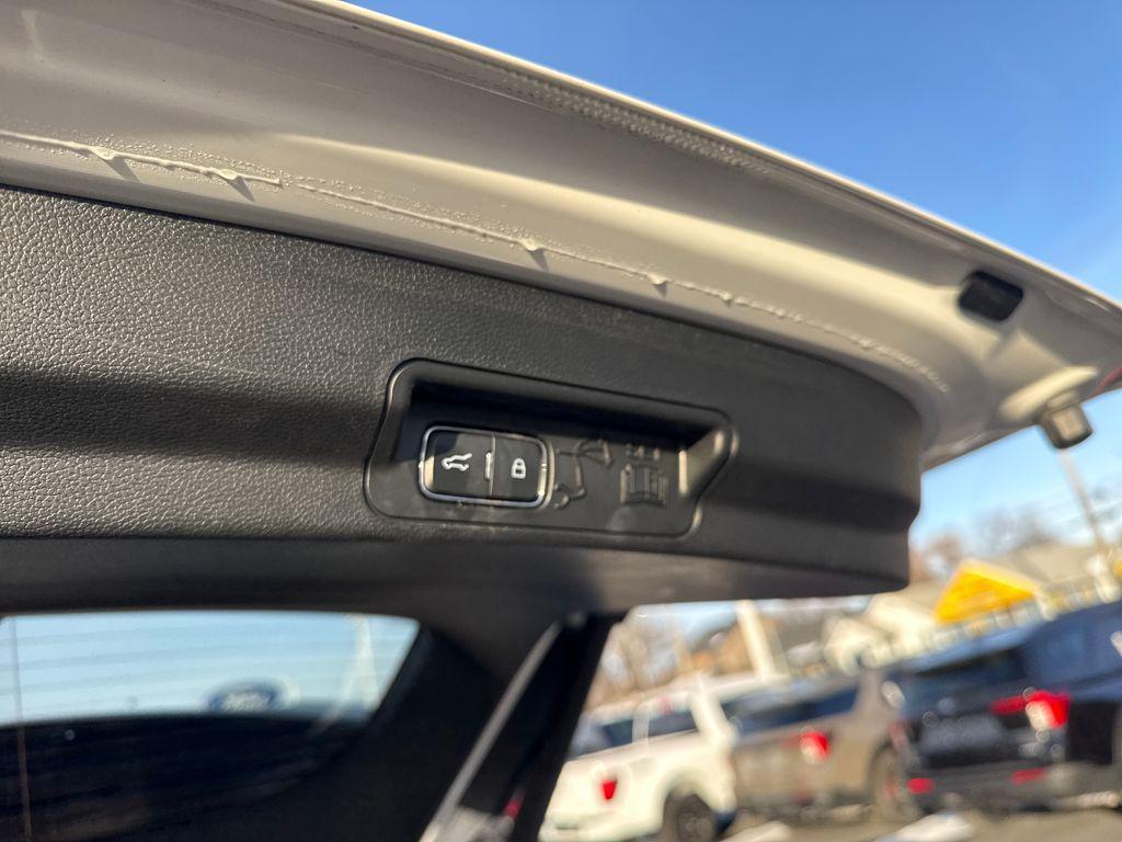 used 2024 Ford Explorer car, priced at $31,650