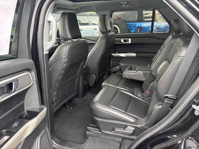 used 2022 Ford Explorer car, priced at $33,360