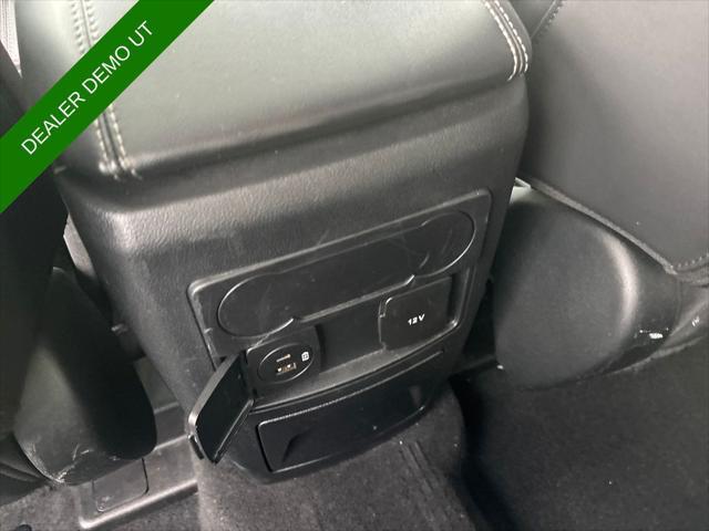 used 2022 Ford Explorer car, priced at $33,249