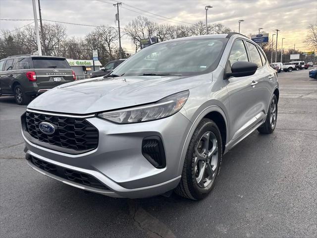 used 2023 Ford Escape car, priced at $20,998