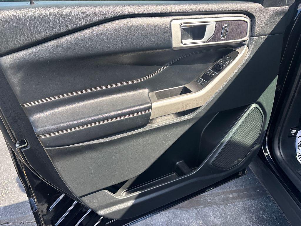 used 2023 Ford Explorer car, priced at $32,731