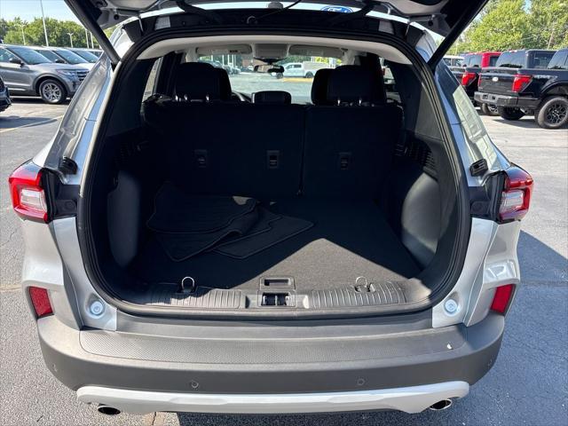 used 2023 Ford Escape car, priced at $24,871