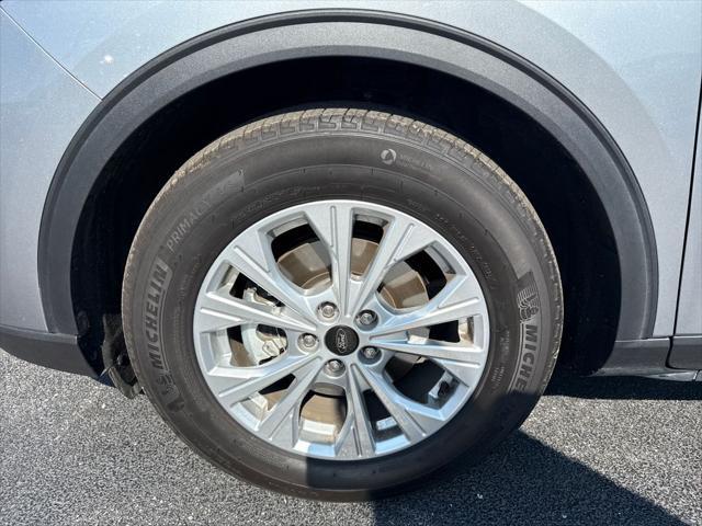 used 2023 Ford Escape car, priced at $24,871