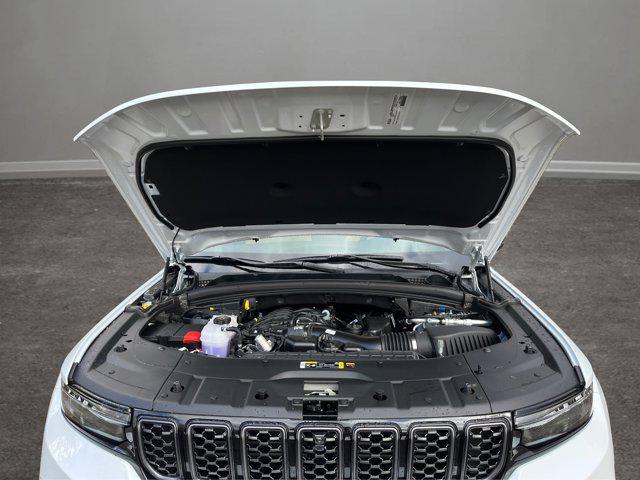 new 2025 Jeep Grand Cherokee car, priced at $53,479