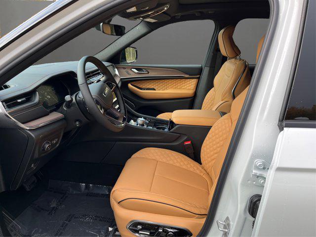 new 2025 Jeep Grand Cherokee car, priced at $53,479