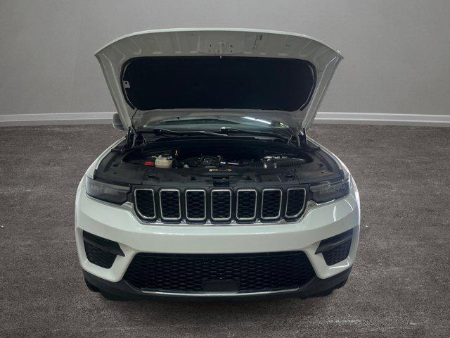 used 2023 Jeep Grand Cherokee car, priced at $23,600
