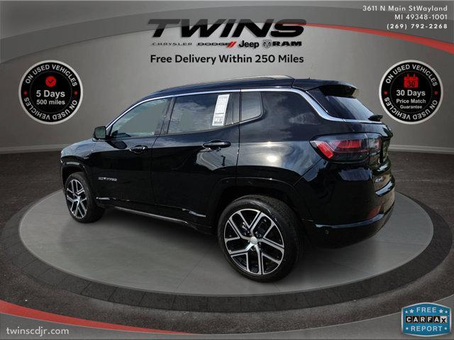 new 2024 Jeep Compass car, priced at $35,100