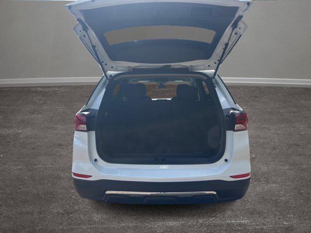 used 2023 Chevrolet Equinox car, priced at $18,600