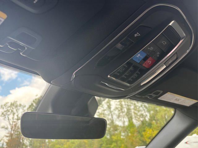 new 2025 Jeep Grand Cherokee L car, priced at $42,900