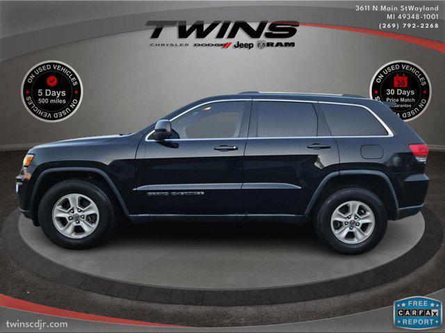 used 2017 Jeep Grand Cherokee car, priced at $15,500