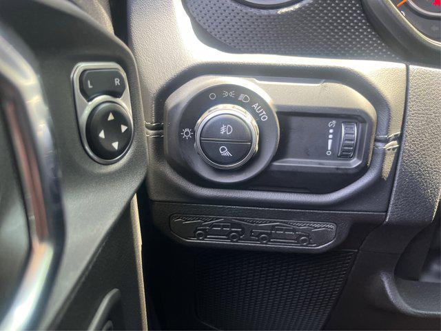 new 2025 Jeep Gladiator car, priced at $57,545