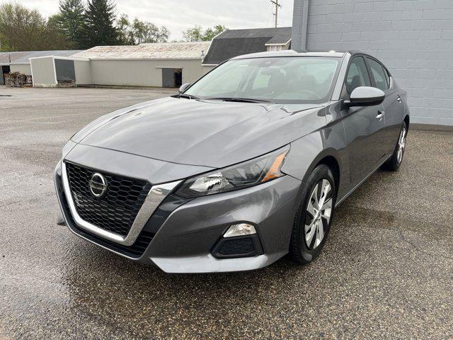 used 2022 Nissan Altima car, priced at $16,045