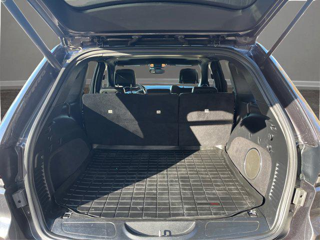 used 2017 Jeep Grand Cherokee car, priced at $14,100