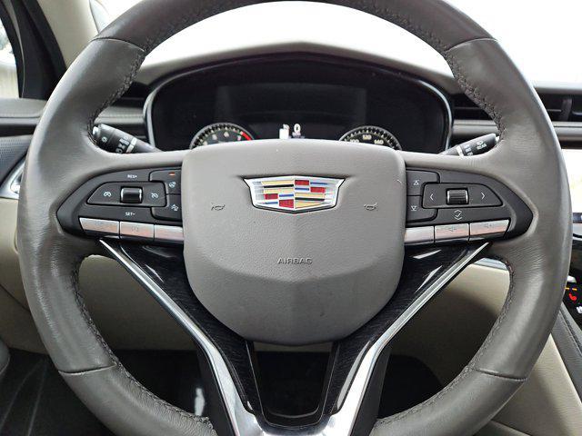 used 2023 Cadillac XT6 car, priced at $35,900