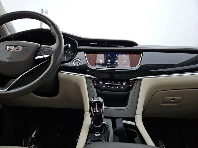 used 2023 Cadillac XT6 car, priced at $35,900