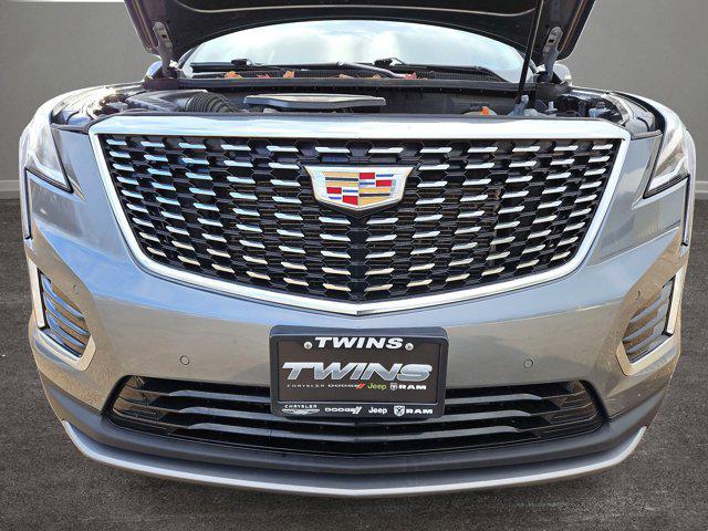 used 2021 Cadillac XT5 car, priced at $26,600