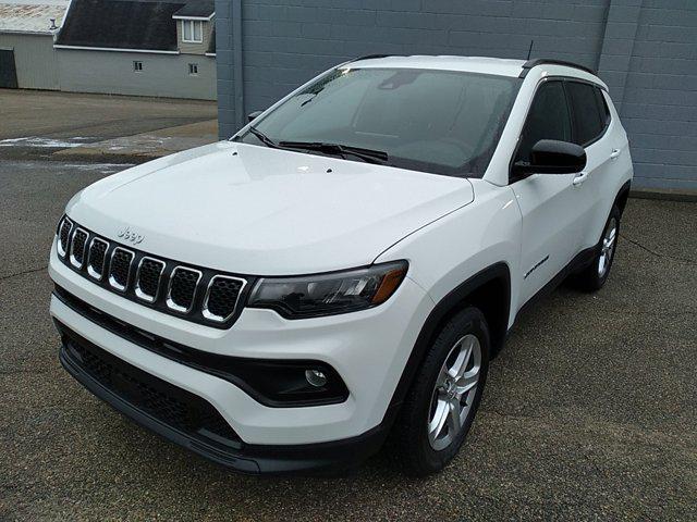 new 2024 Jeep Compass car, priced at $31,500