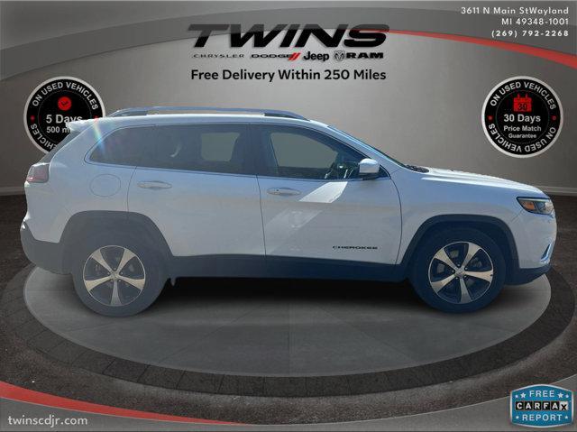 used 2020 Jeep Cherokee car, priced at $13,900