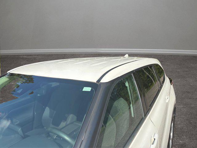 used 2020 Toyota Highlander car, priced at $21,900