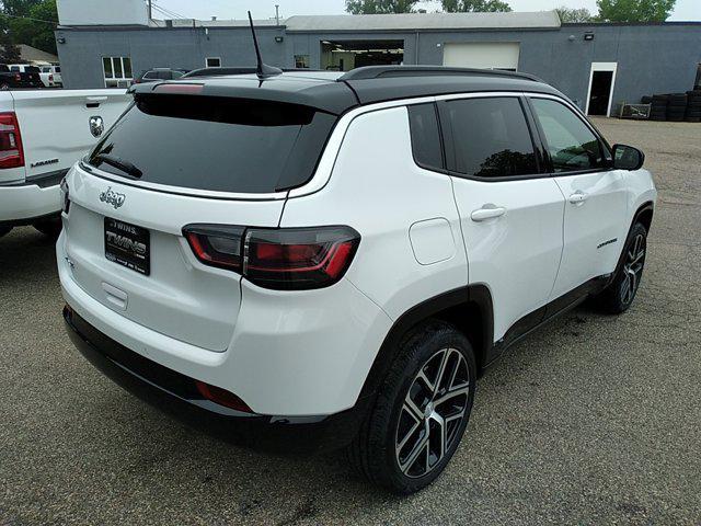 new 2024 Jeep Compass car, priced at $45,665