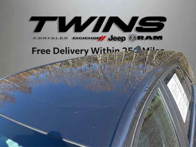 used 2023 Chevrolet Equinox car, priced at $15,800