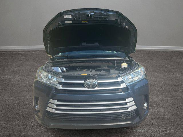 used 2017 Toyota Highlander car, priced at $22,300