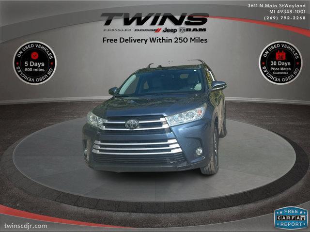 used 2017 Toyota Highlander car, priced at $22,300