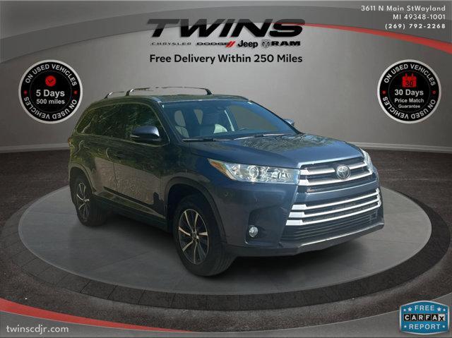 used 2017 Toyota Highlander car, priced at $22,300