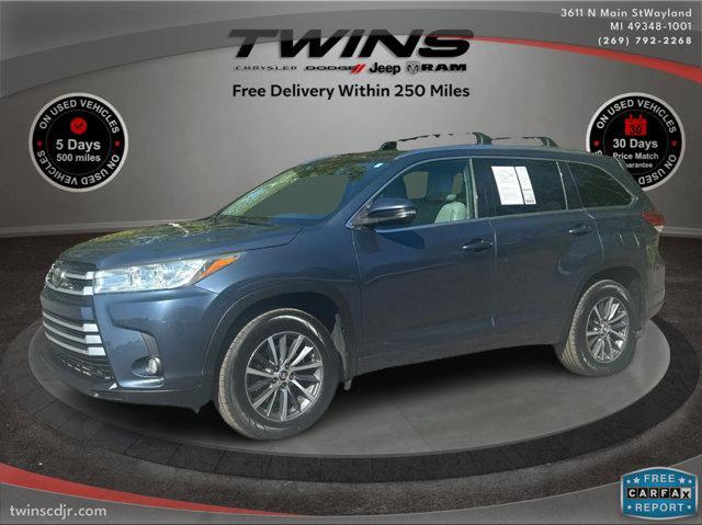 used 2017 Toyota Highlander car, priced at $22,300