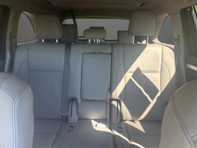used 2017 Toyota Highlander car, priced at $22,300