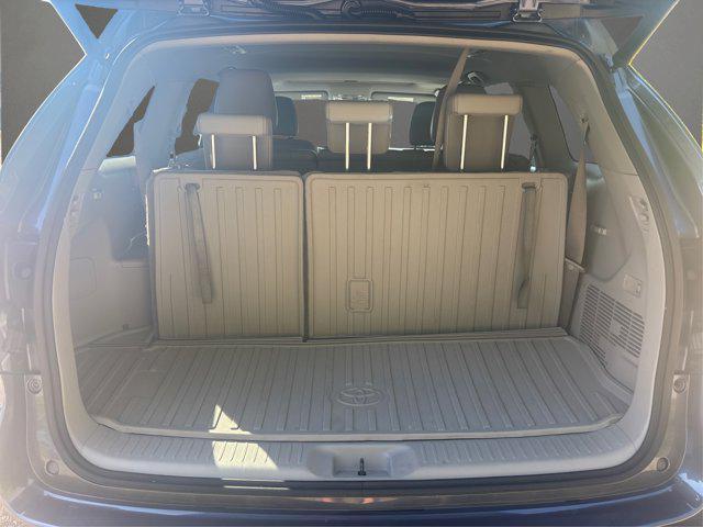 used 2017 Toyota Highlander car, priced at $22,300