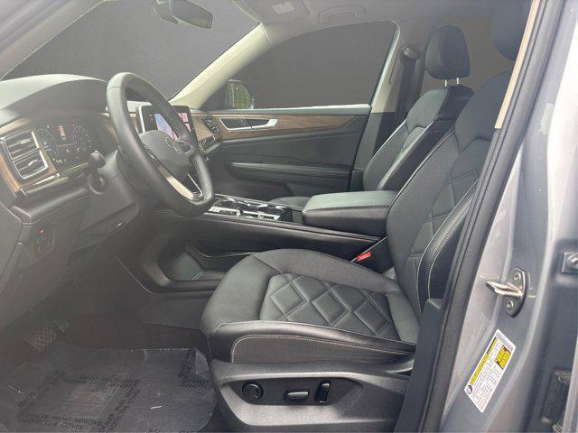 used 2024 Volkswagen Atlas car, priced at $24,800