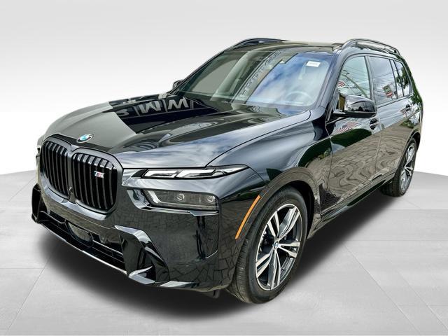 new 2025 BMW X7 car, priced at $119,020