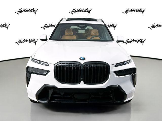 new 2025 BMW X7 car