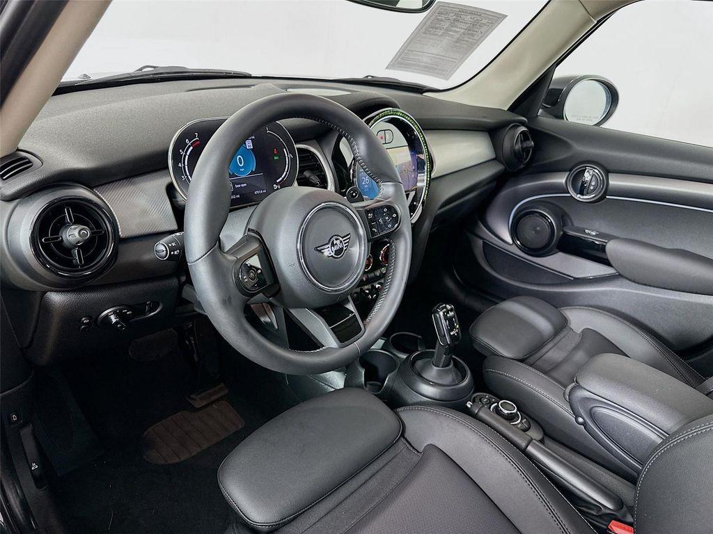 used 2024 MINI Hardtop car, priced at $29,250