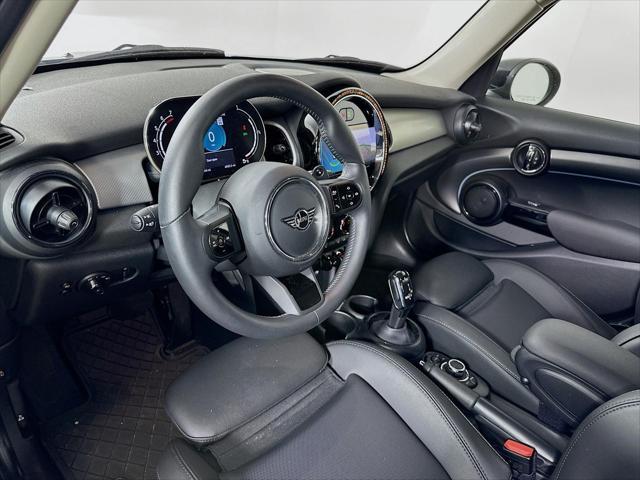 used 2024 MINI Hardtop car, priced at $30,000