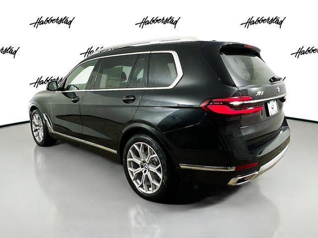 new 2025 BMW X7 car