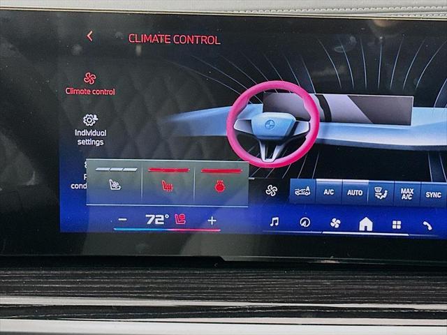 new 2025 BMW X7 car, priced at $120,020