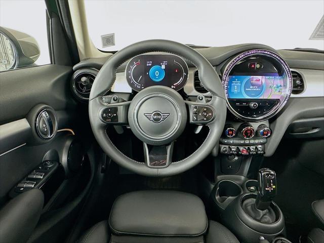 used 2023 MINI Hardtop car, priced at $28,224