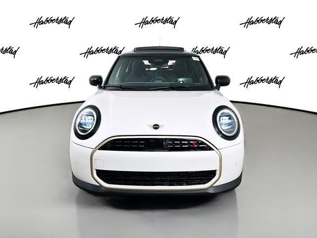 new 2025 MINI Hardtop car, priced at $36,595