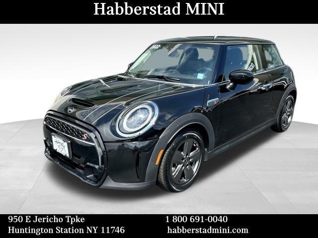 used 2022 MINI Hardtop car, priced at $26,599