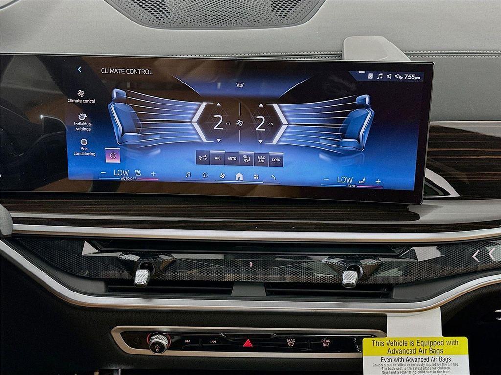 new 2026 BMW X7 car, priced at $97,125