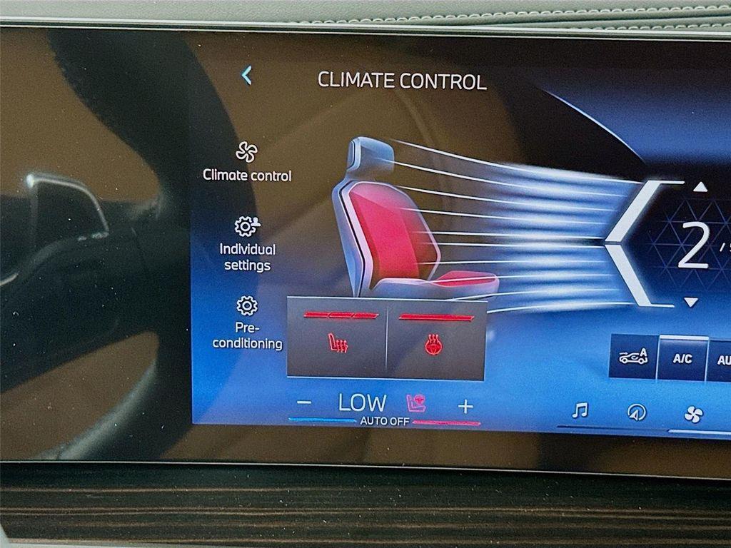 new 2026 BMW X7 car, priced at $97,125