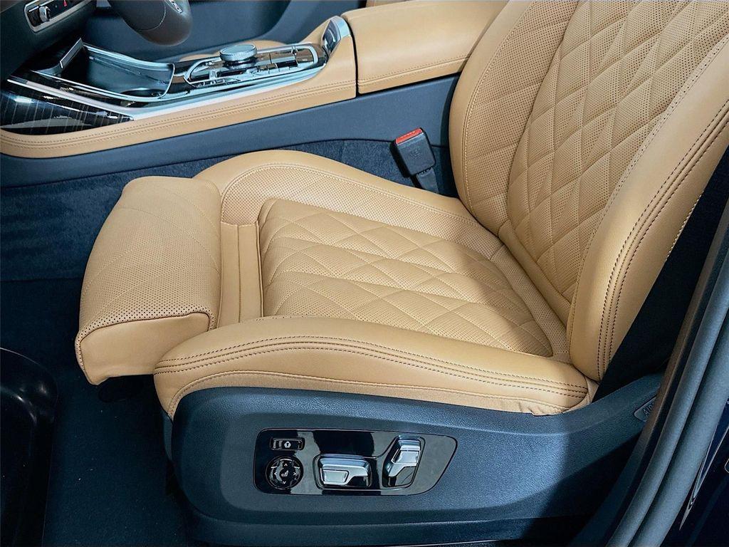new 2026 BMW X7 car, priced at $97,125
