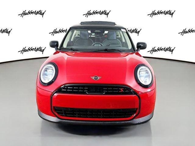 new 2025 MINI Hardtop car, priced at $35,595