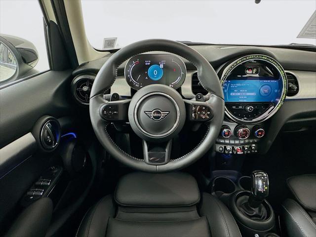 used 2022 MINI Hardtop car, priced at $24,750